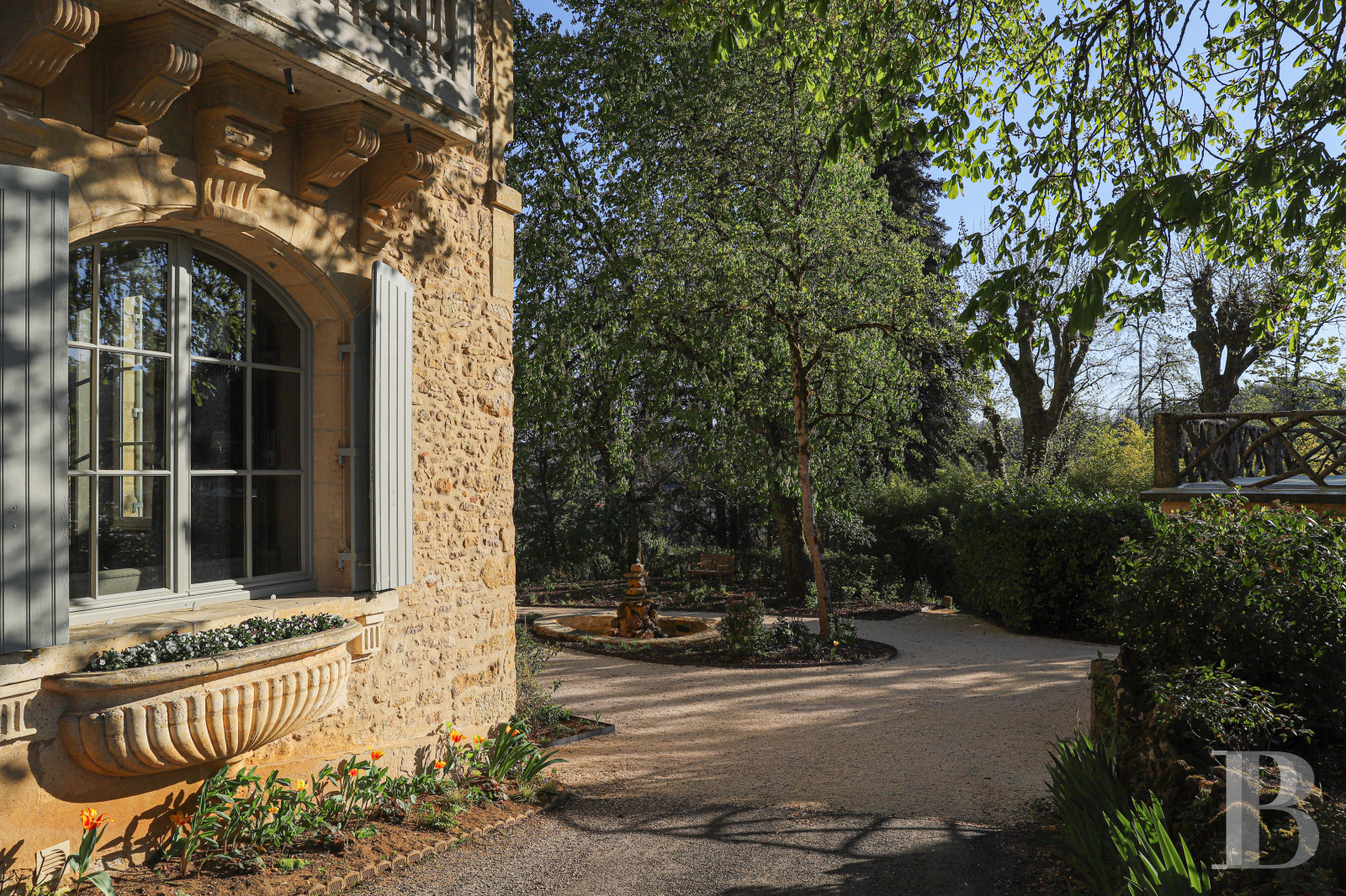 A 1920s house surrounded by a large park in the heart of Sarlat, in the Dordogne - photo  n°40
